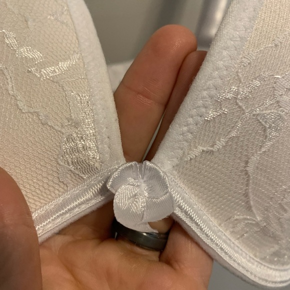 💜 Silhouette Plus White Lace Lightly Lined Bra - 38DD - Picture 2 of 5